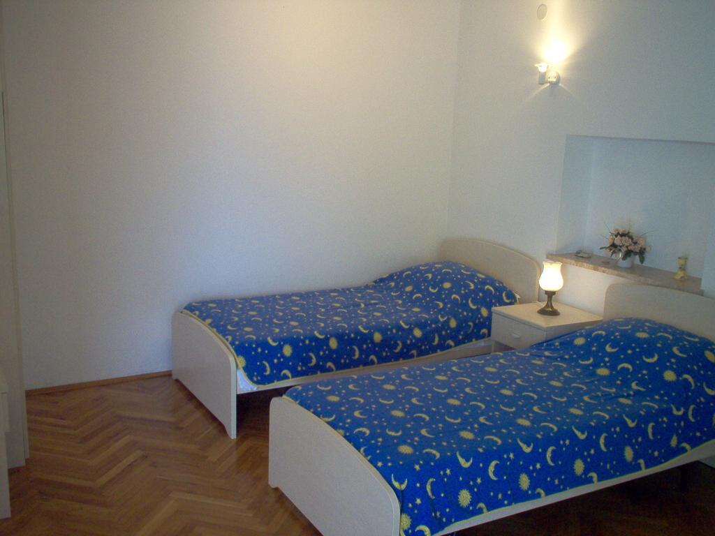 Apartment Karmen Трогир Номер фото